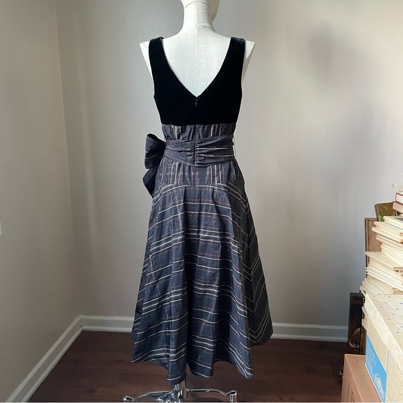 BCBG Max Azria Formal Black Dress Size 4 Ruffle Fit & Flare Cocktail Black - Picture 4 of 15